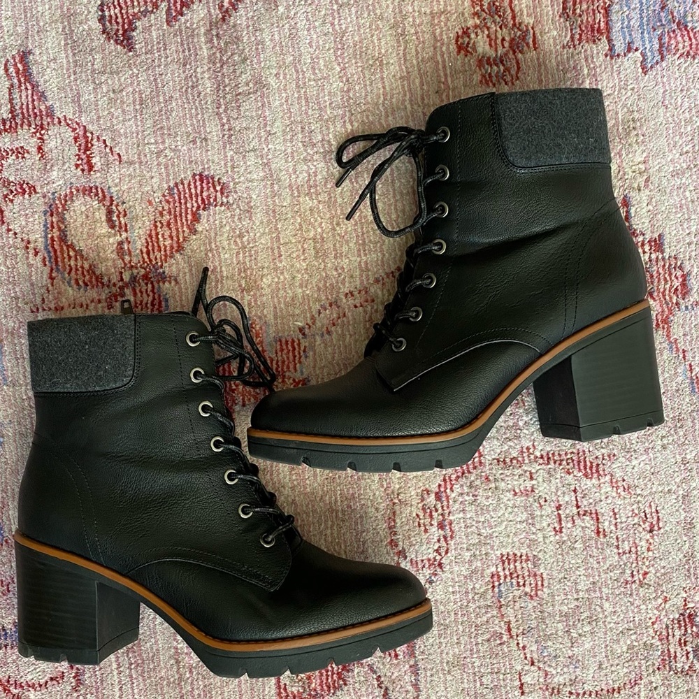 Naturalizer Womens Madalynn 2 Booties Lug Sole Lace-Up 9.5 Medium